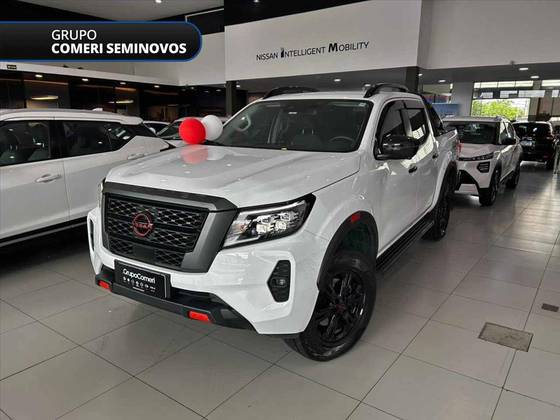 NISSAN FRONTIER 2.3 16V TURBO DIESEL PRO4X CD 4X4 AUTOMÁTICO